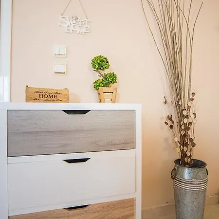 Marina View Apartment *